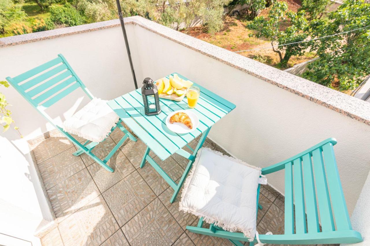 Apartment Egon Малинска Экстерьер фото